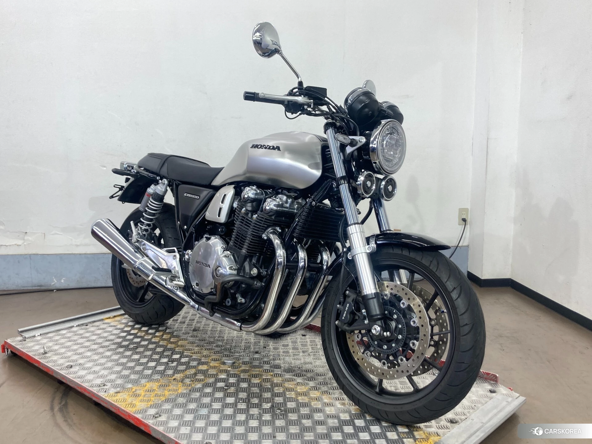 Honda CB1100RS id 3950457 из Японии 20