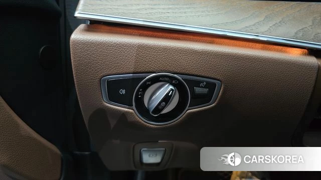 Mercedes-Benz E-Class W213 id 4721077 из Кореи 20