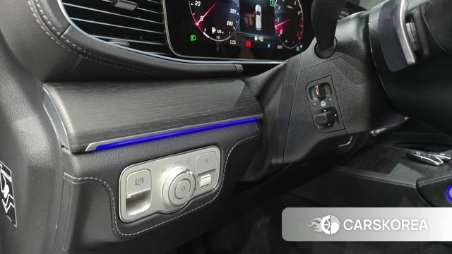 Mercedes-Benz GLE-Class W167 id 4589806 из Кореи 20