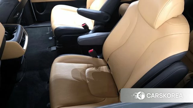 Kia Carnival 4th generation id 4322765 из Кореи 20