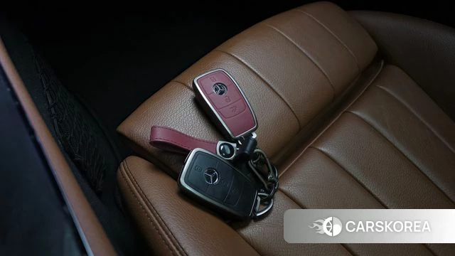 Mercedes-Benz E-Class W213 id 4196944 из Кореи 20