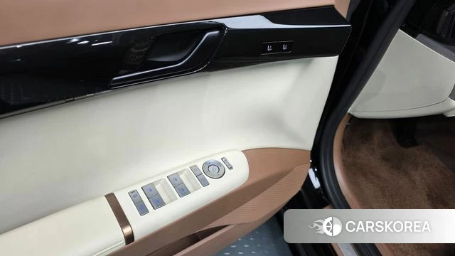 Hyundai Grandeur (GN7) id 4469356 из Кореи 20