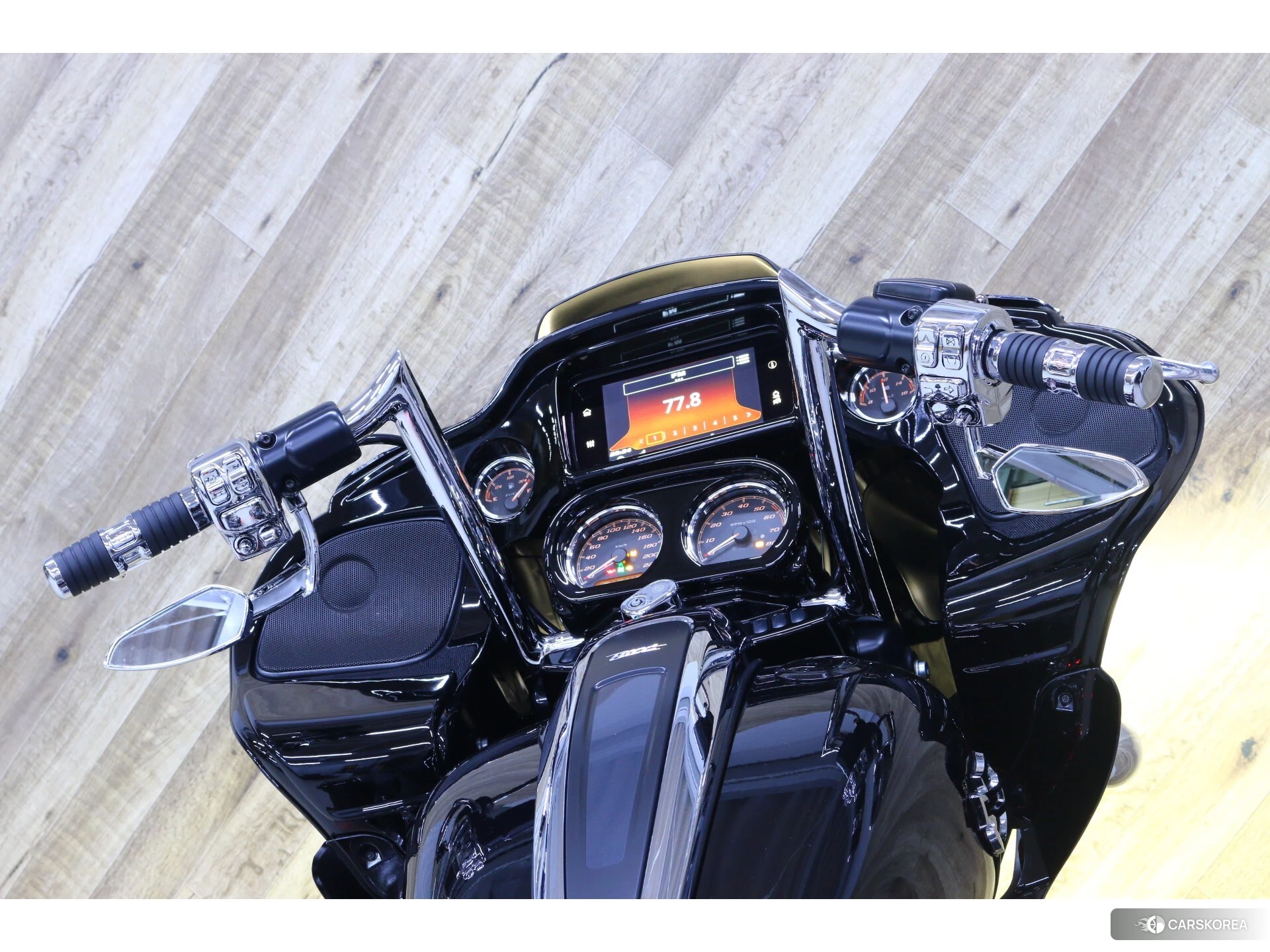 Harley-Davidson Road Glide FLTRXS1750 id 3948152 из Японии 20