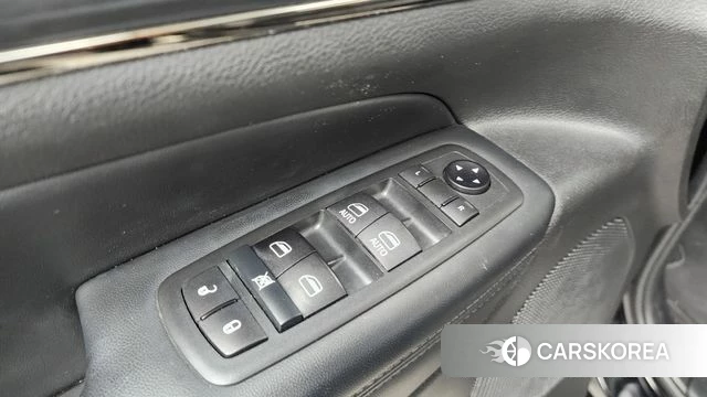 Jeep Grand Cherokee id 4482477 из Кореи 20