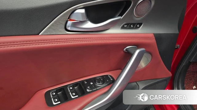 Kia Stinger id 4318366 из Кореи 20
