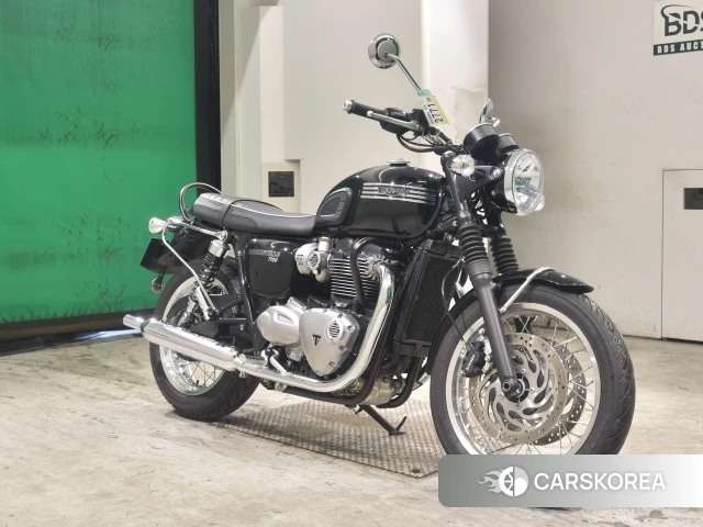 Triumph BONNEVILLE T120 id 3946716 из Японии 20