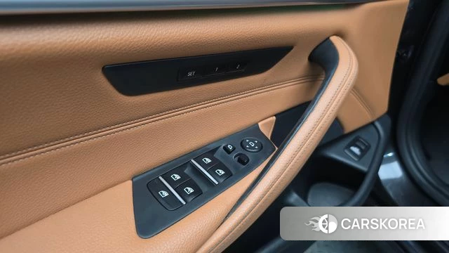 BMW 5 Series (G30) id 4519907 из Кореи 20