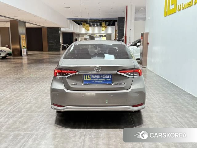 Toyota Corolla id 4262261 из Китая 20