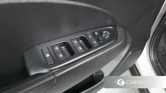 Hyundai Venue id 4413982 из Кореи 20