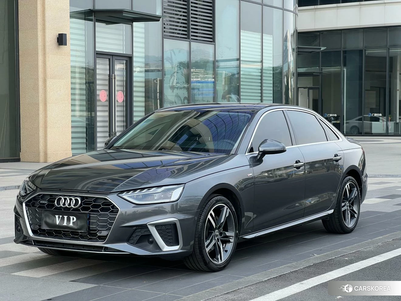 Audi A4L id 4493044 из Китая 20