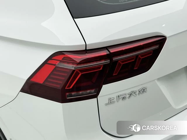 Volkswagen Tiguan L id 4272668 из Китая 20