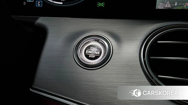 Mercedes-Benz E-Class W213 id 4609611 из Кореи 20