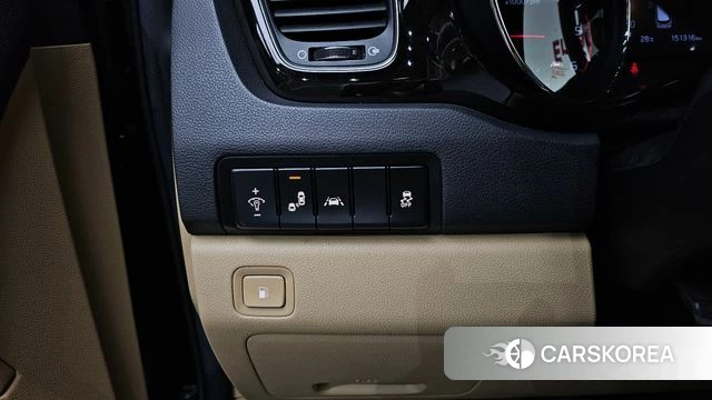 Kia The New Carnival id 4551943 из Кореи 20