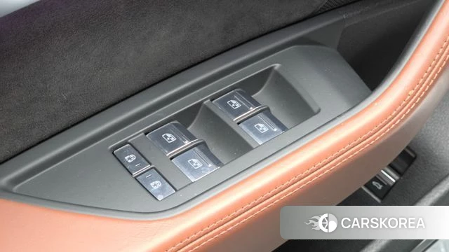 Audi e-Tron id 4470636 из Кореи 20