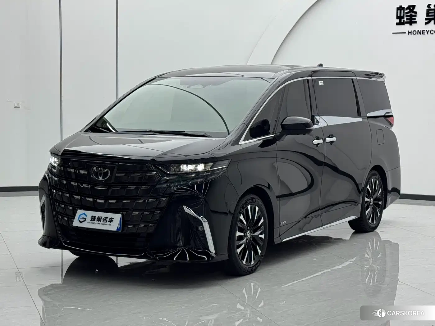 Toyota Elfa id 4583749 из Китая 20