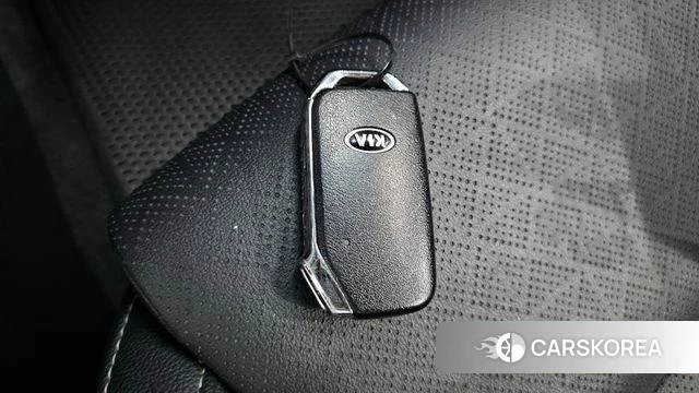 Kia Come New K3 id 4907658 из Кореи 20