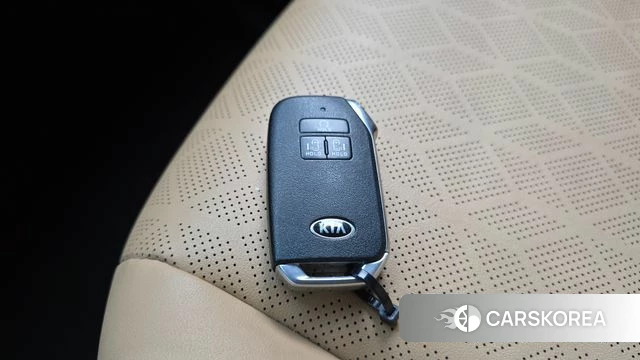 Kia Carnival 4th generation id 4344754 из Кореи 20
