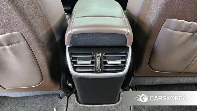 Hyundai The New Grandeur IG Hybrid id 4324242 из Кореи 20