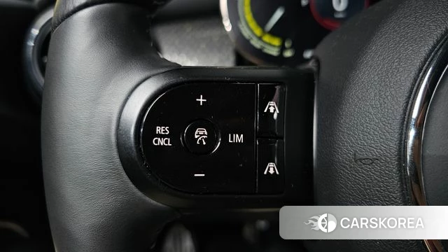 Mini Cooper Electric id 4506987 из Кореи 20