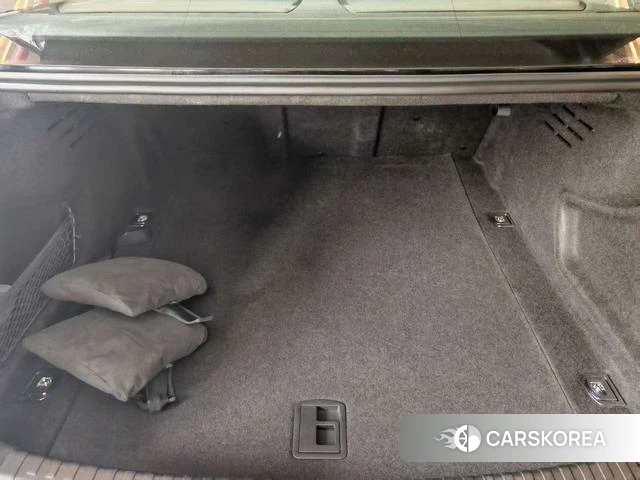Audi A6L id 4368310 из Китая 20