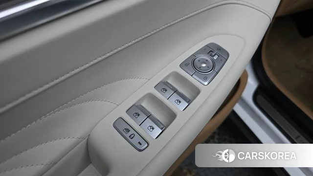 Hyundai The New Grandeur IG Hybrid id 4482484 из Кореи 20