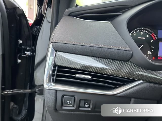 Cadillac XT4 id 4214528 из Китая 20