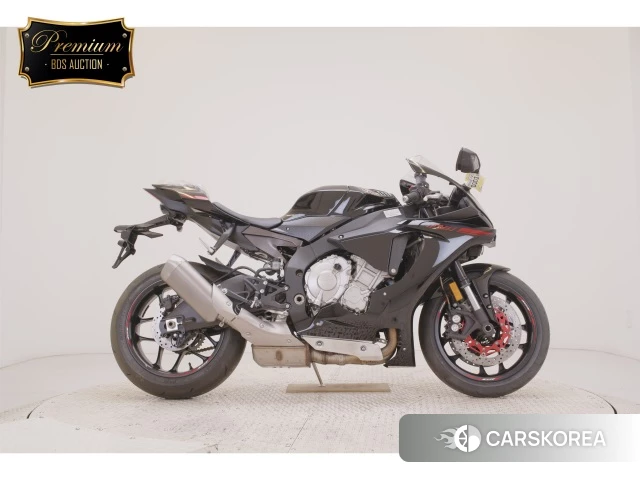 Проданный Yamaha YZF-R1 2019 из Японии