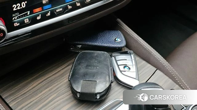 BMW 5 Series (G30) id 4435788 из Кореи 20