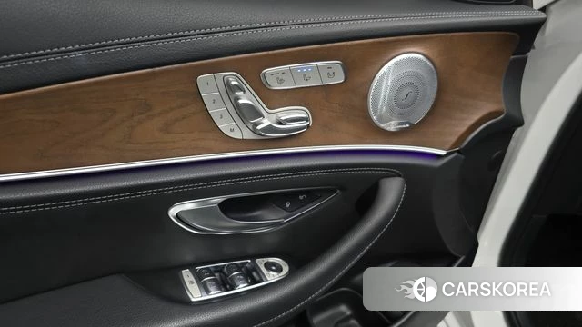 Mercedes-Benz E-Class W213 id 4722327 из Кореи 20