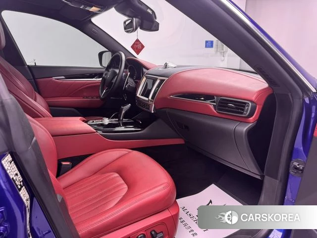 Maserati Levante id 4236392 из Китая 20
