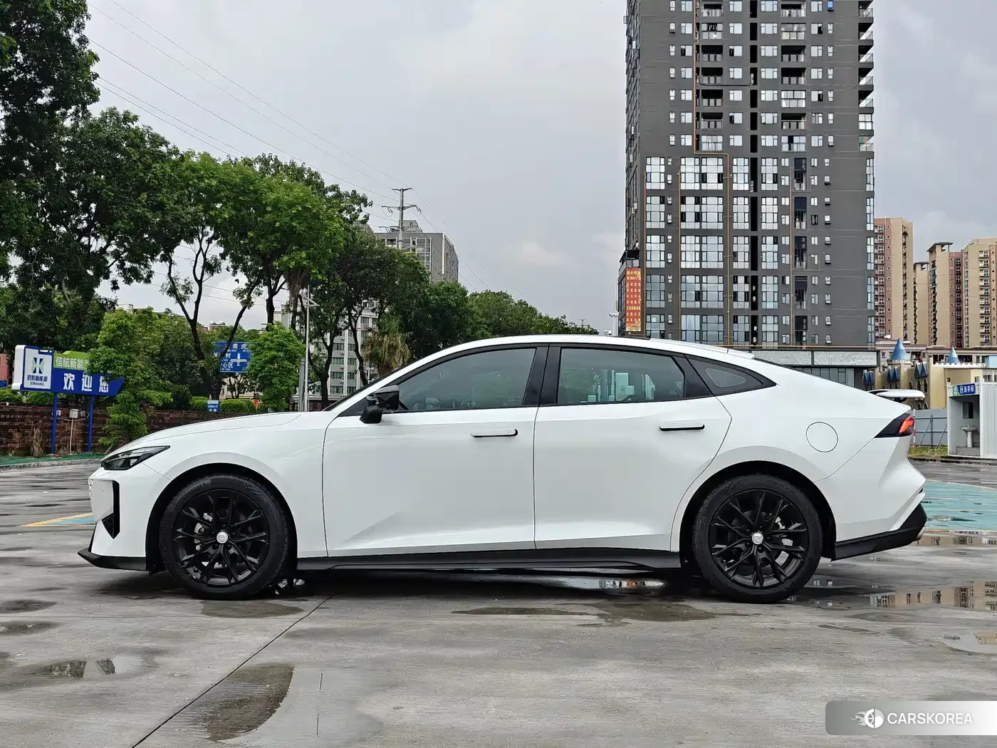 Chang'an UNI-V id 4600458 из Китая 20