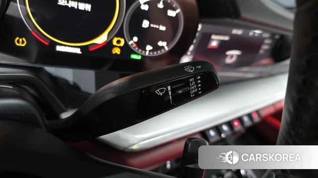 Porsche 911(992) id 4317619 из Кореи 20