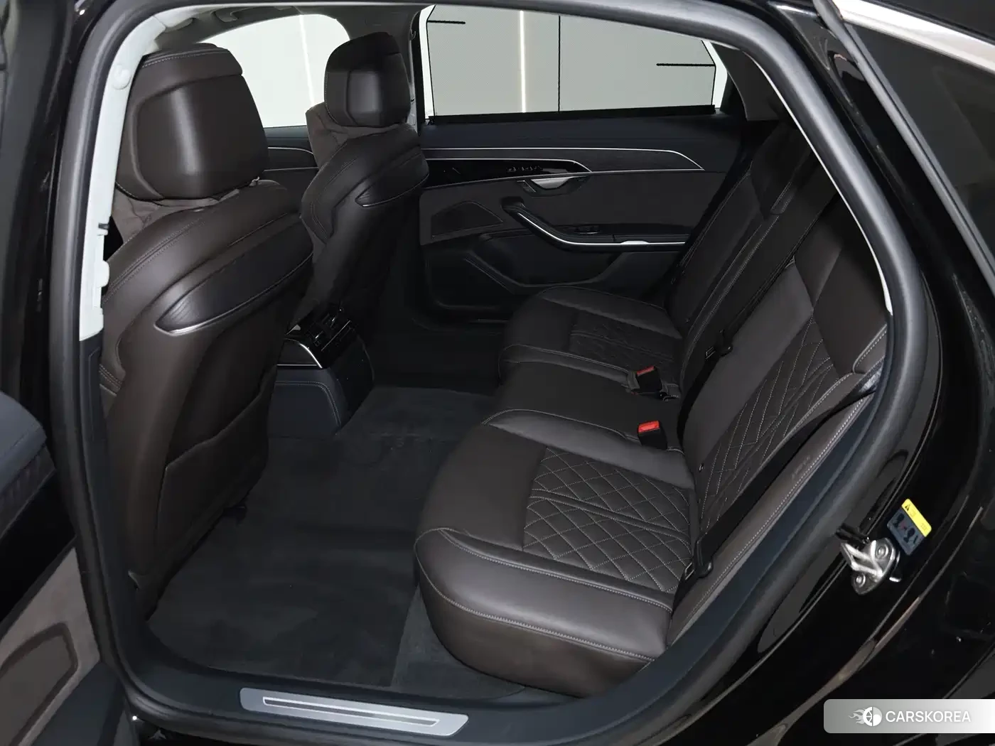 Audi A8 id 4599648 из Китая 20