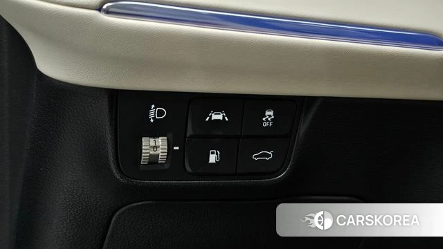Hyundai The New Grandeur IG Hybrid id 4793242 из Кореи 20
