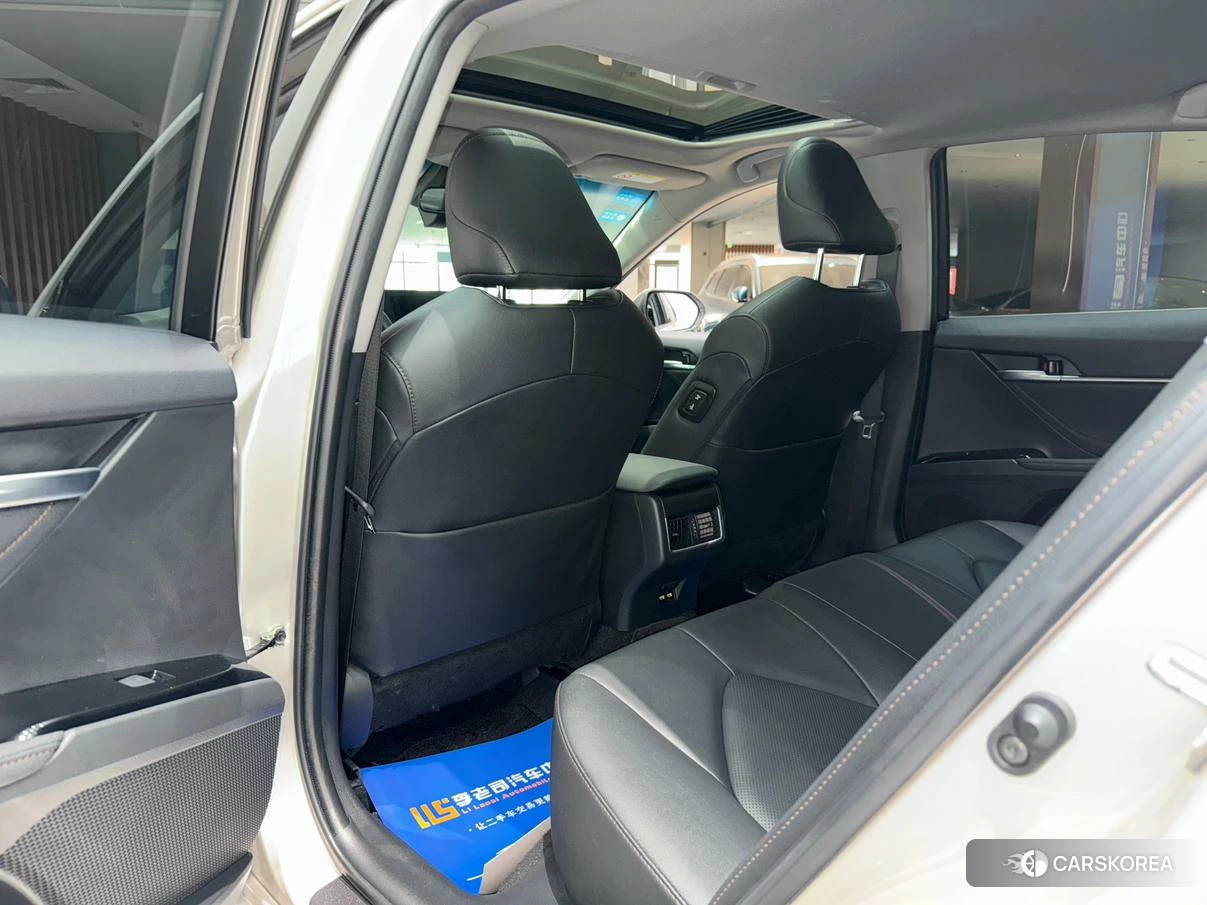 Toyota Camry id 4474008 из Китая 20