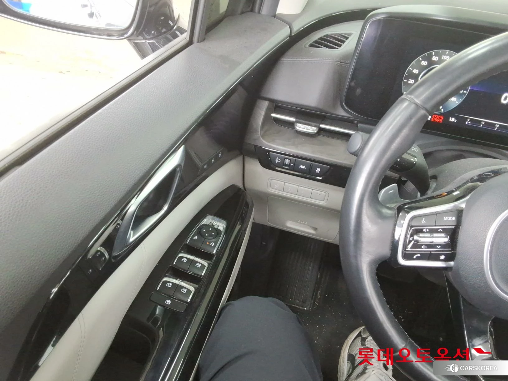 Kia Carnival id 3888430 из Кореи 20