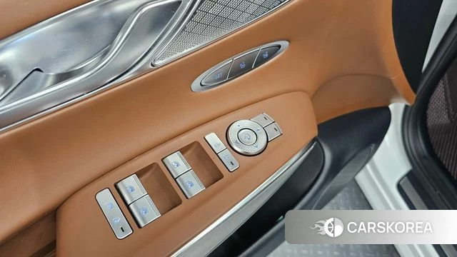 Genesis GV70 id 4281632 из Кореи 20