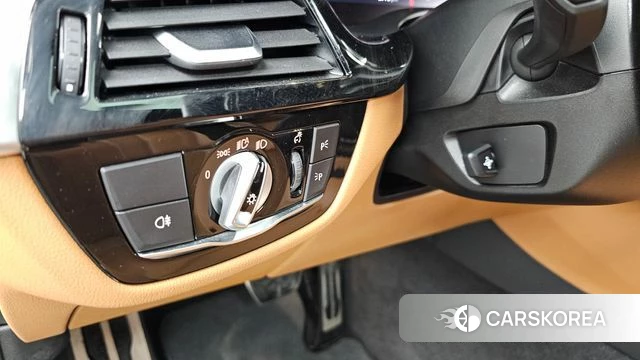 BMW 5 Series (G30) id 4202142 из Кореи 20