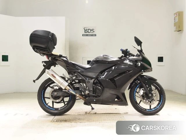 Проданный Kawasaki NINJA 250R id 4199631 из Японии, фото 3
