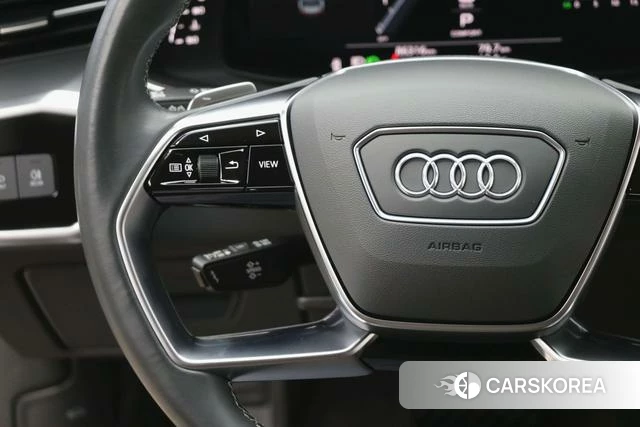 Audi A7L id 4298106 из Китая 21
