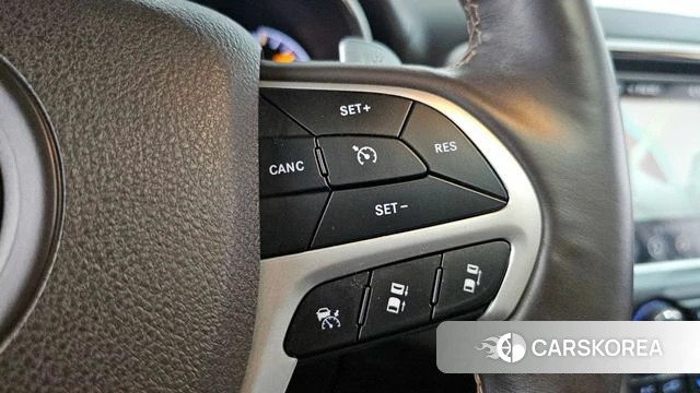 Jeep Grand Cherokee id 4251383 из Кореи 21