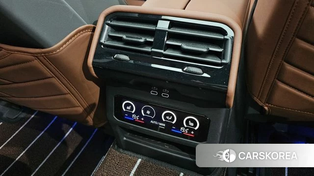 BMW 5 Series (G60) id 4570934 из Кореи 21