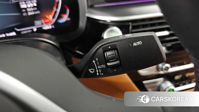 BMW 5 Series (G30) id 4641158 из Кореи 21