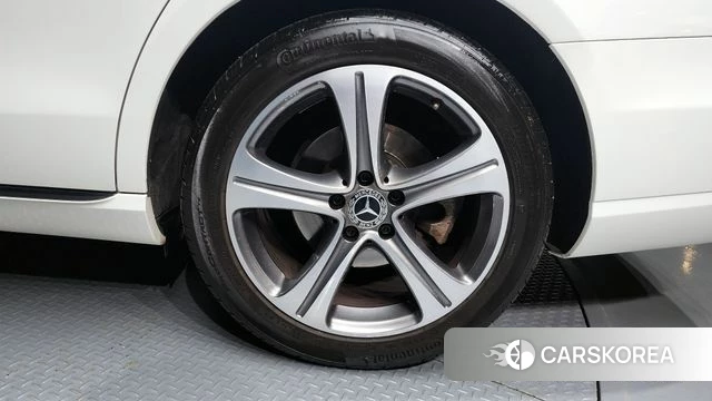 Mercedes-Benz E-Class W213 id 4430109 из Кореи 21