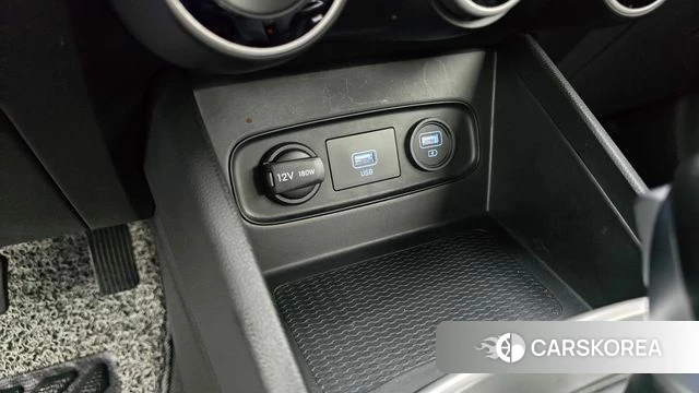Hyundai Venue id 4900377 из Кореи 21