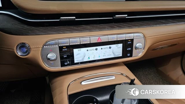 Genesis G90 (RS4) id 4675493 из Кореи 21