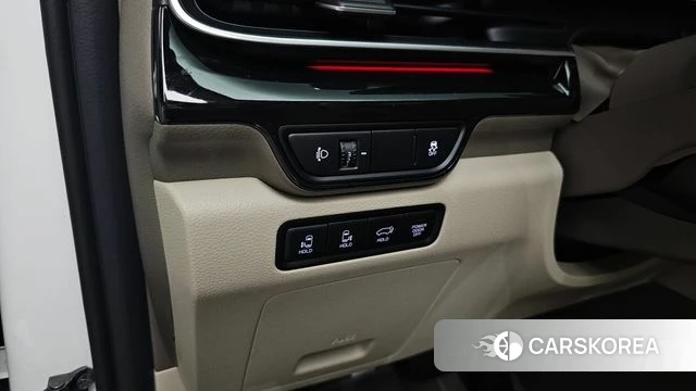 Kia The New Carnival 4th Generation id 4701070 из Кореи 21