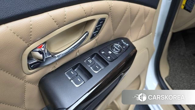 Kia The New Carnival id 4765112 из Кореи 21