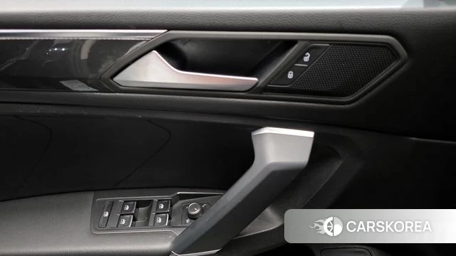 Volkswagen Tiguan Allspace id 4396832 из Кореи 21