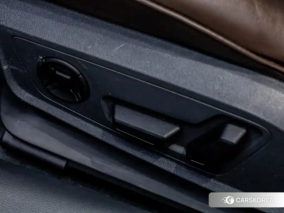 Audi A7L id 4649382 из Китая 21